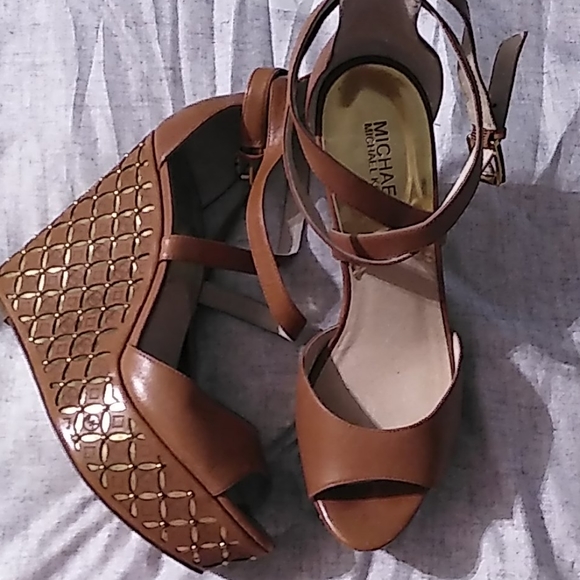 Michael Kors shoes - Picture 1 of 4